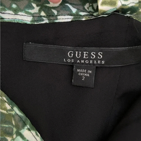 Guess Women's Sz 2 Green Snake Tank Cropped Jumpsuit Wide Leg Open Back Vacation - Picture 10 of 15